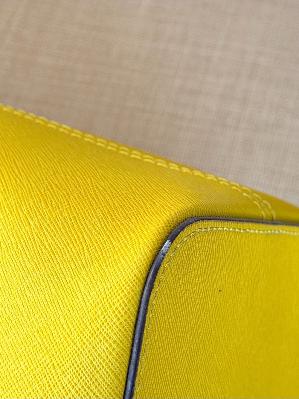 Michael Kors Lime Yellow Tote Bag - Saffiano Leather - Picture 8 of 17
